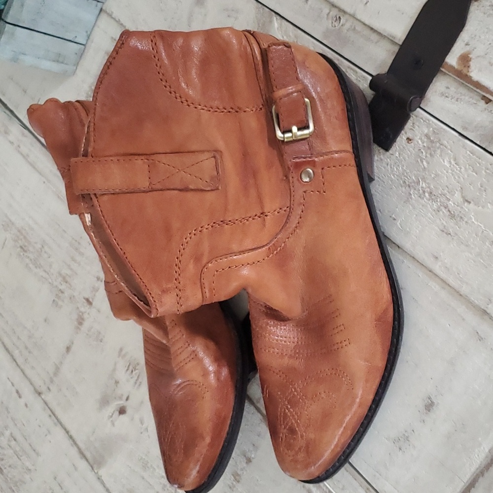 Franco Sarto Waco Western leather boots